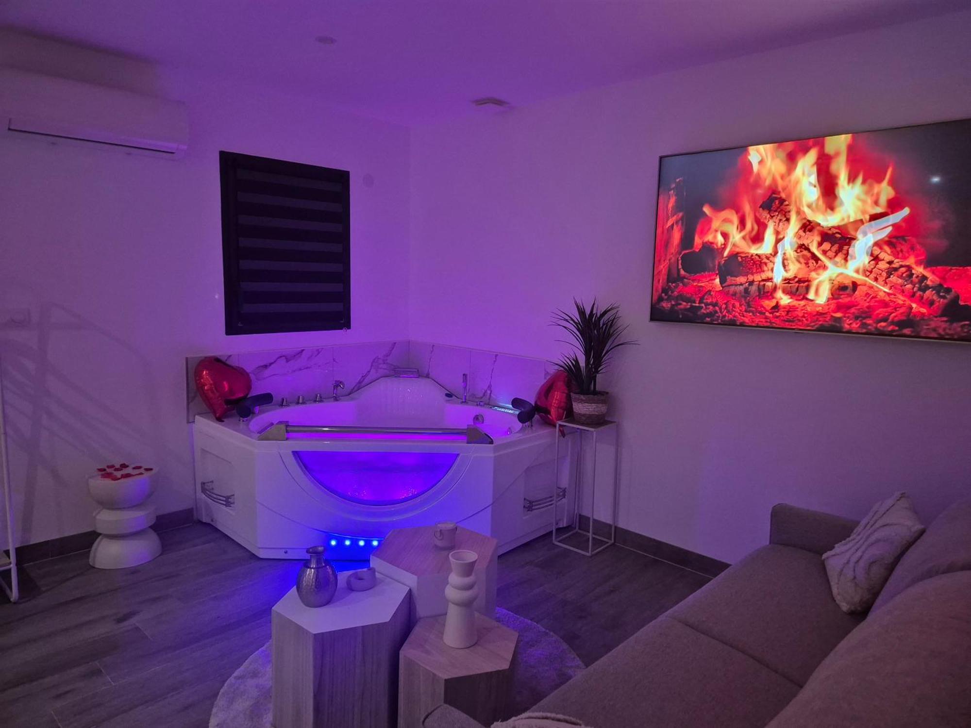 Love Room - Cocon Room - Toulon - Ollioules Extérieur photo