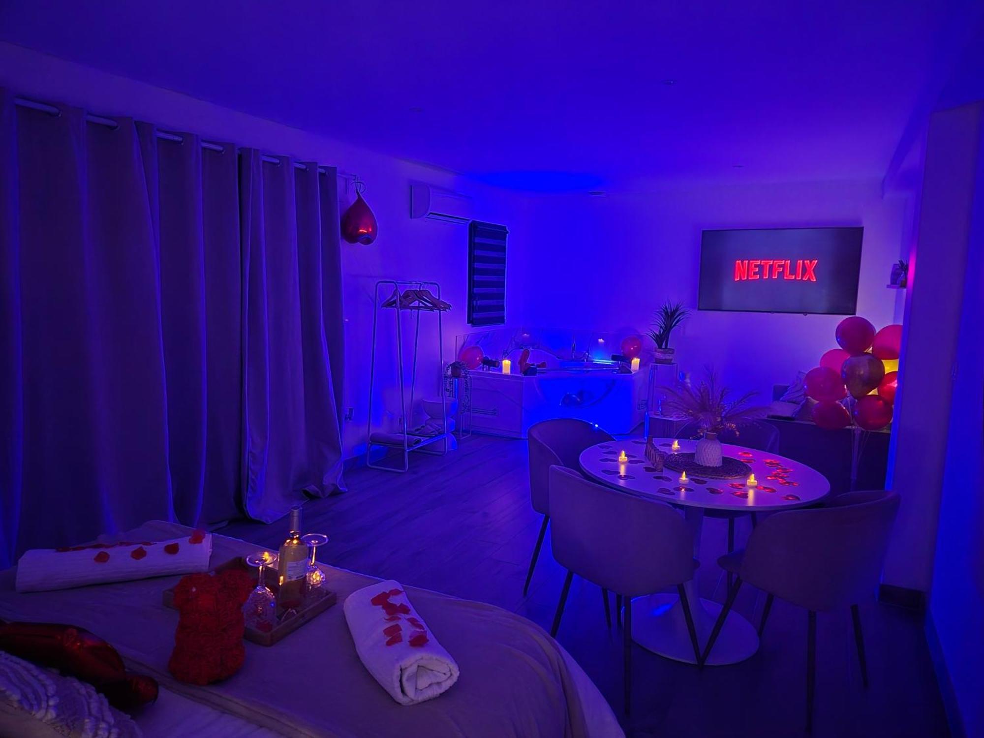 Love Room - Cocon Room - Toulon - Ollioules Extérieur photo